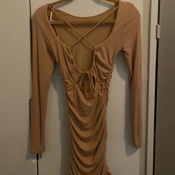 Princess Polly Newton Minidress Beige size 2 - Picture 3 of 4